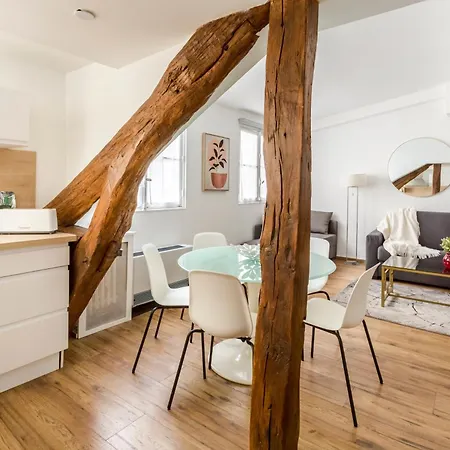 Apartman Artois Champs-elysees With Ac